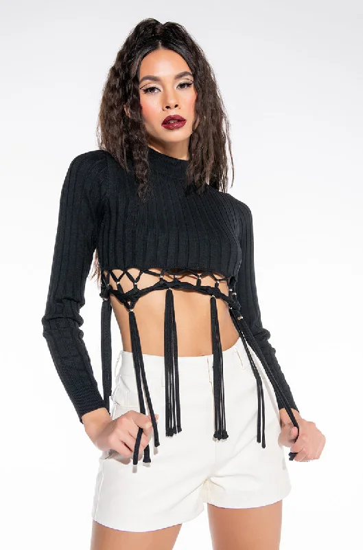 BELLE RIBBED FRINGE DETAIL TURTLENECK SWEATER